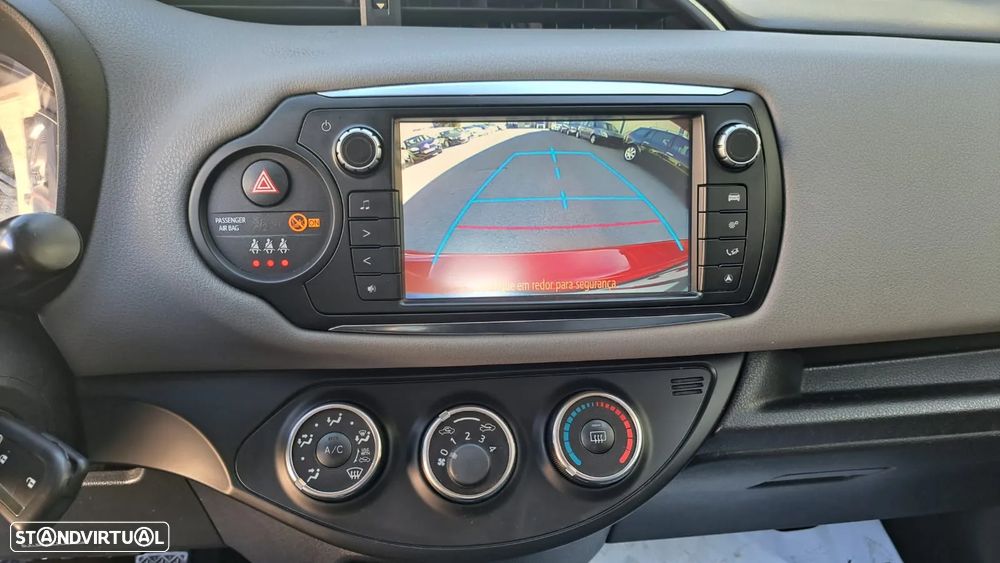 Toyota Yaris 1.4 D-4D Comfort 99g - 34