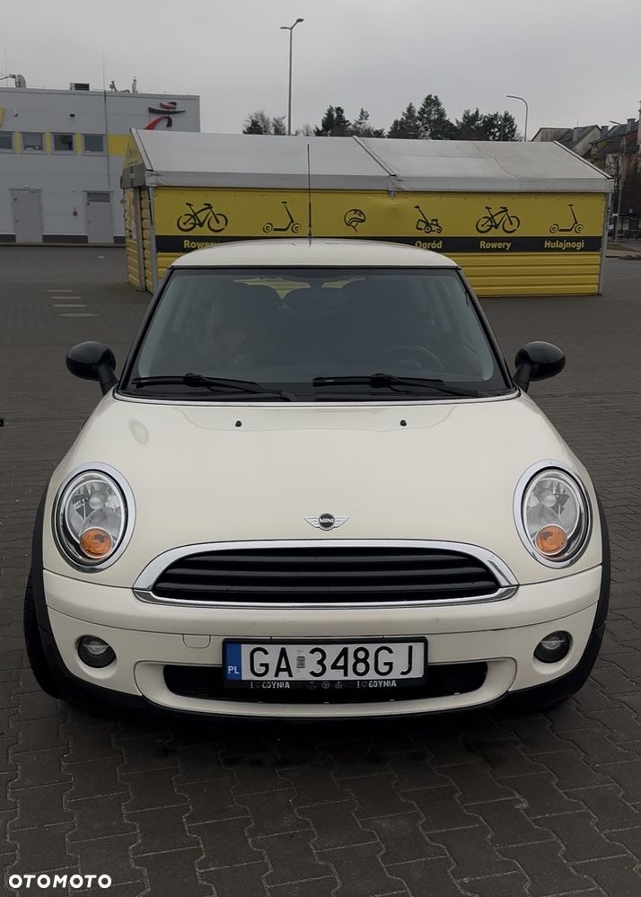 MINI ONE - 4
