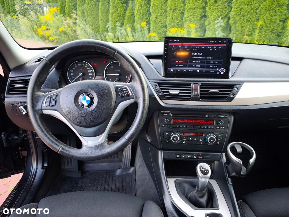 BMW X1 xDrive18d - 12