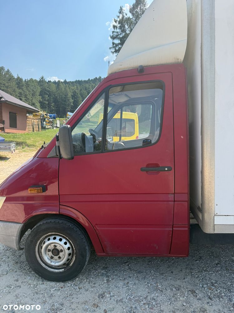 Mercedes-Benz Sprinter - 8
