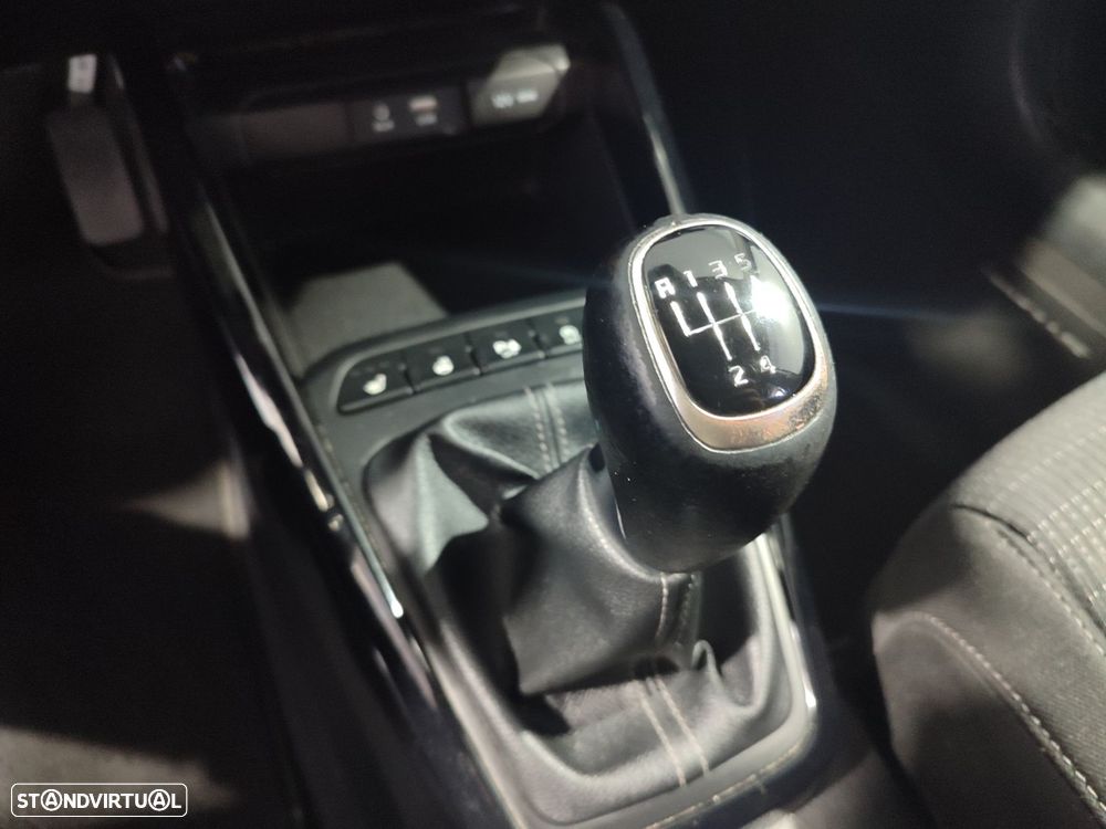 Kia Stonic 1.0 T-GDI Wave - 28