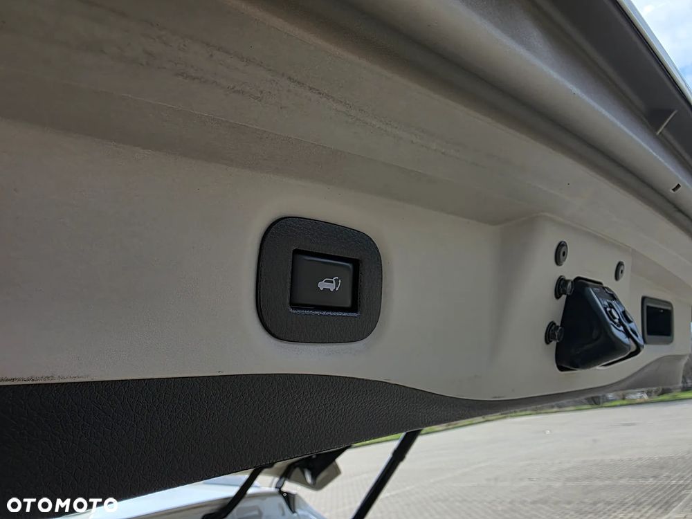 Nissan X-Trail 1.7 dCi Tekna 2WD Xtronic 7os - 35