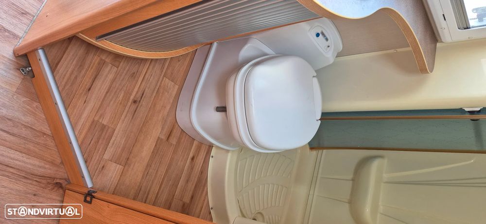 Chausson Trigano FORD TRANSIT 2.4 TDCI - 6 DORMIDAS - 5 LUGARES - 46