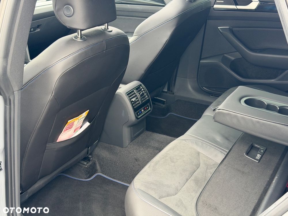 Volkswagen Arteon 2.0 TSI 4Motion R DSG - 15