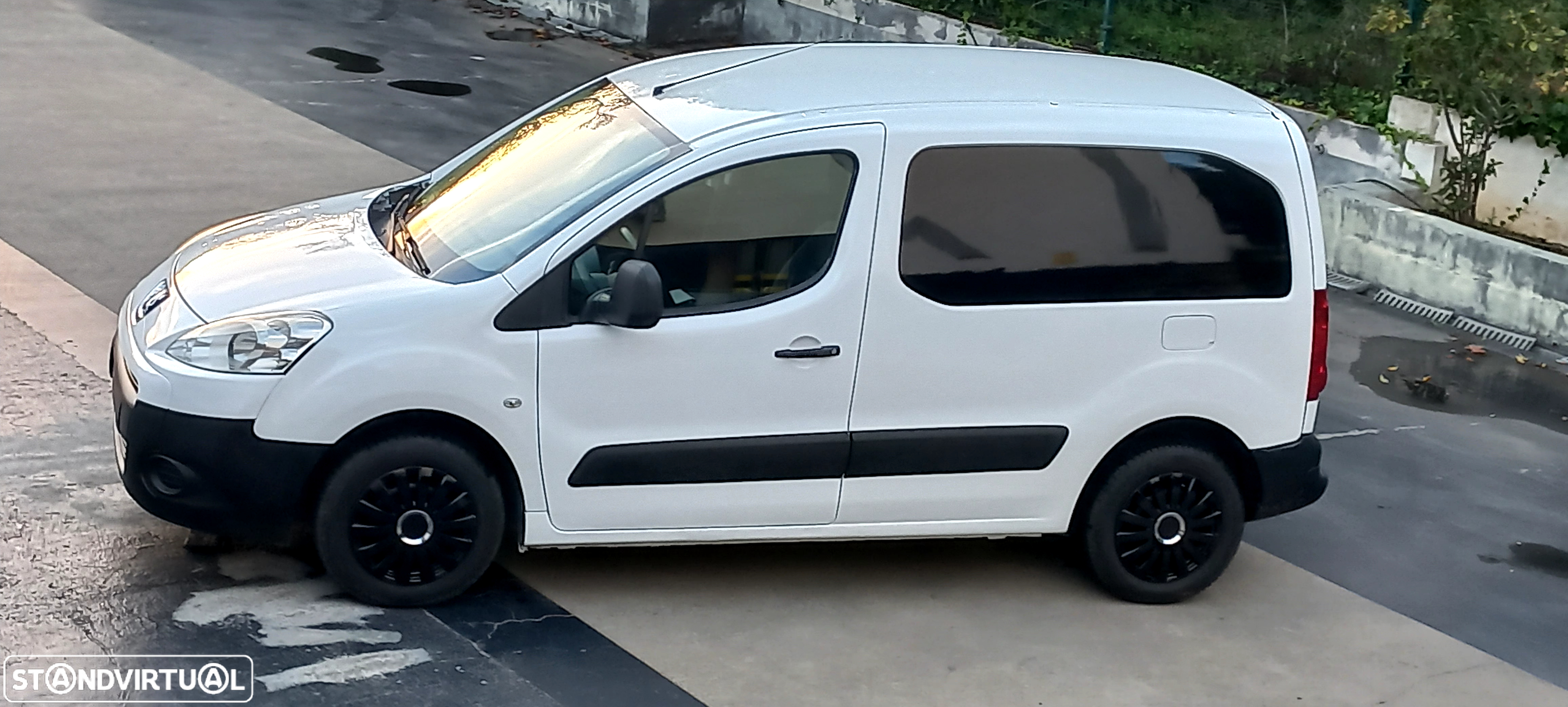 Peugeot Partner - 37
