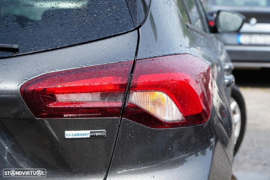 Ford Focus 1.0 EcoBoost MHEV ST-Line - 3