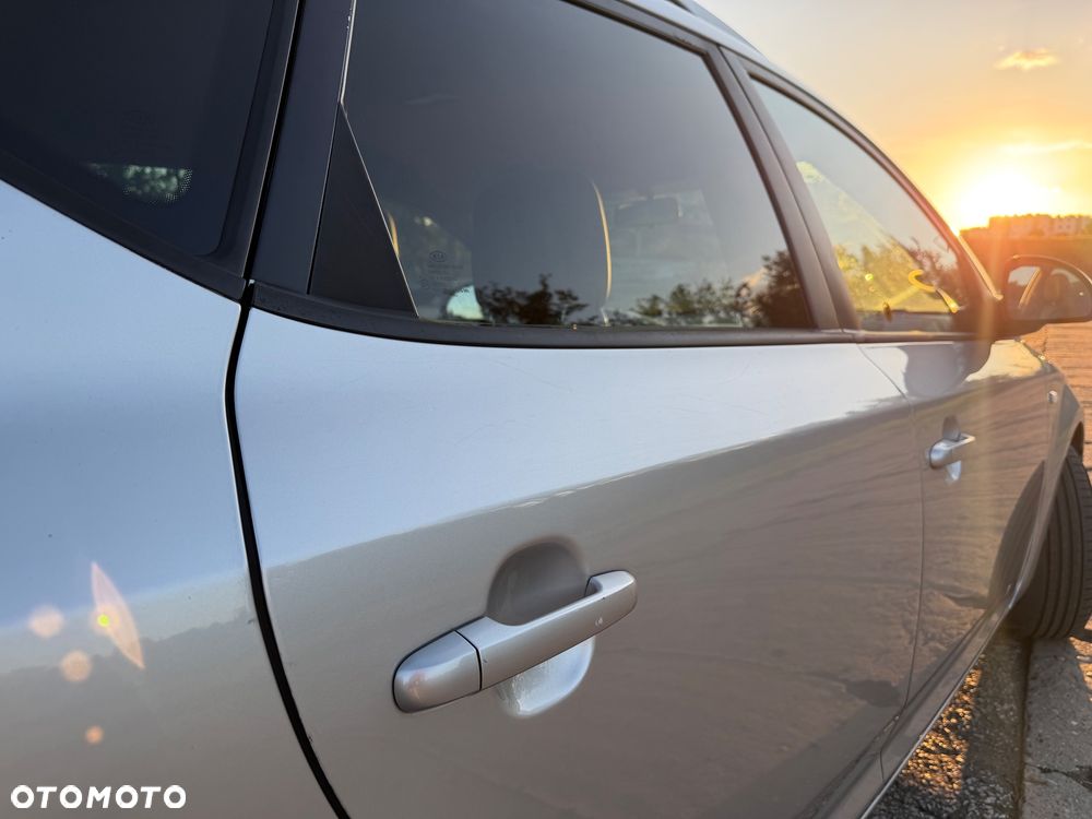 Kia Ceed 2.0 crdi Optimum + - 9