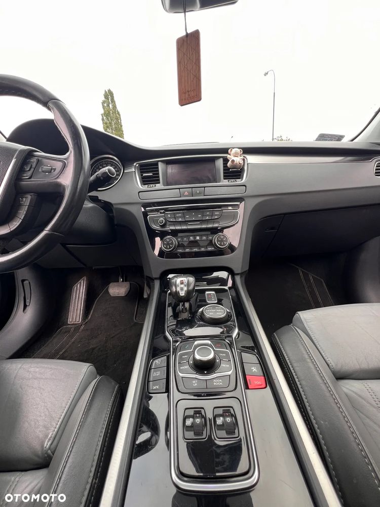 Peugeot 508 RXH 2.0 HDi HYbrid4 - 12