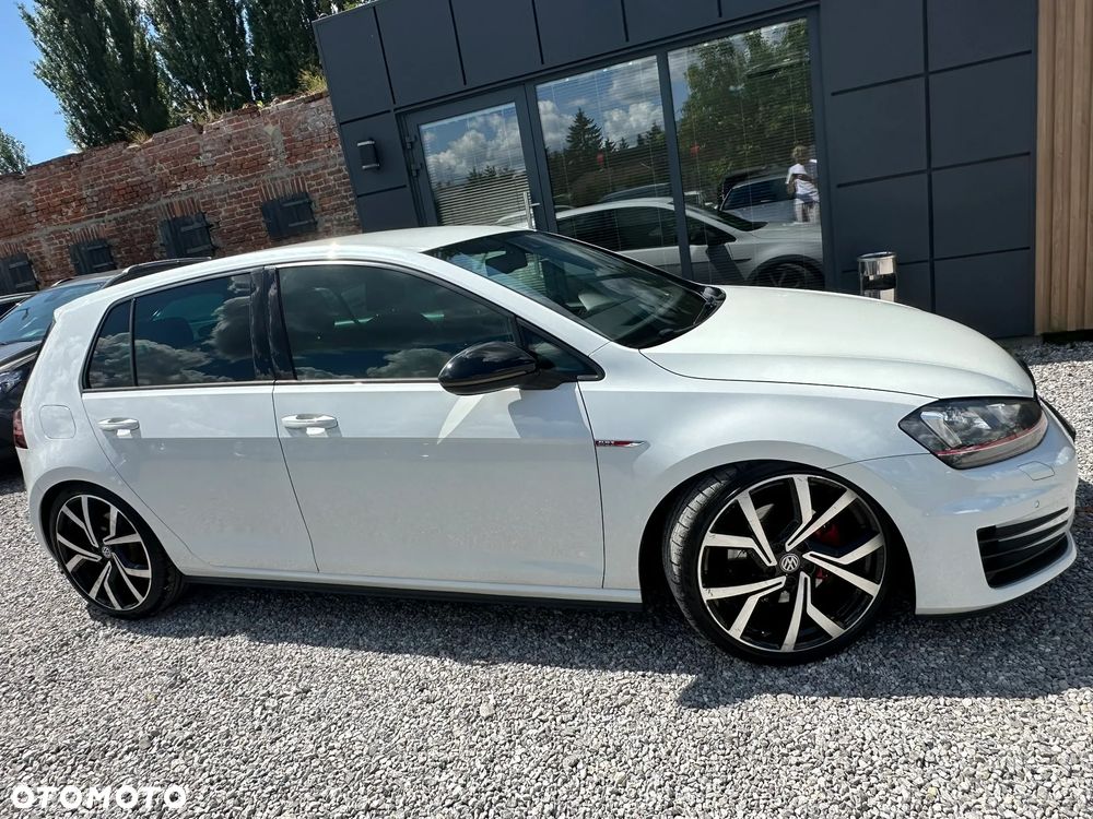 Volkswagen Golf GTI BlueMotion Technology DSG - 15