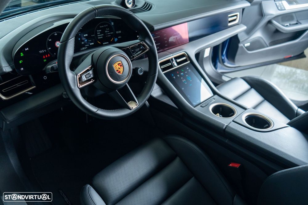 Porsche Taycan Cross Turismo Turbo - 9