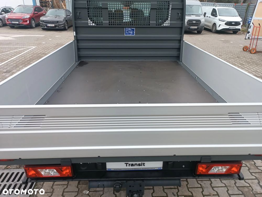 Ford Transit - 27