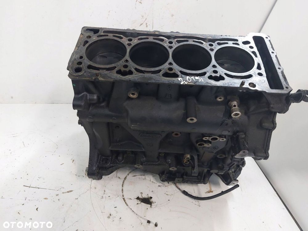 audi a4 b8 a5 a6 q5 skoda superb 2 ii 1.8 tsi cda silnik blok wał tłoki - 1