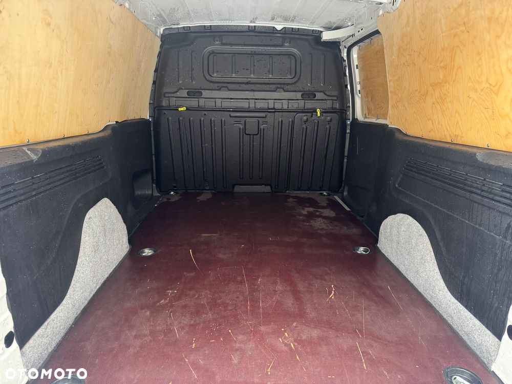 Toyota Proace City - 7