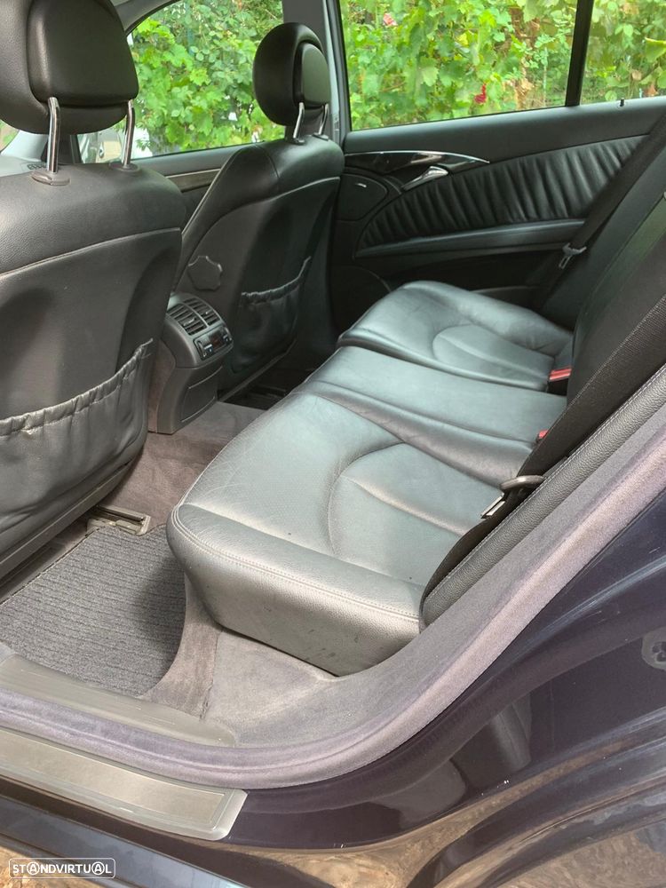 Mercedes-Benz E 220 CDI Avantgarde - 3
