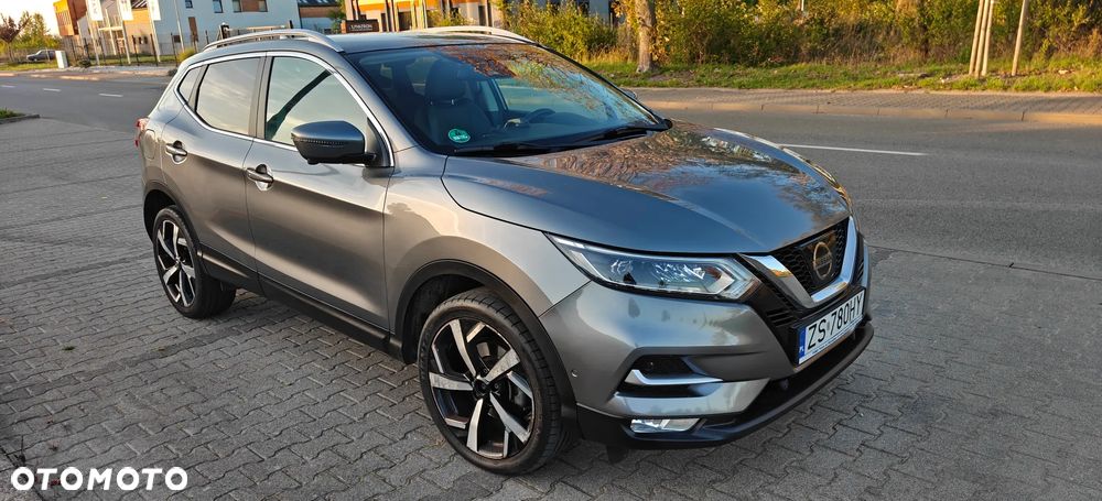 Nissan Qashqai 1.6 DIG-T Tekna+ - 4