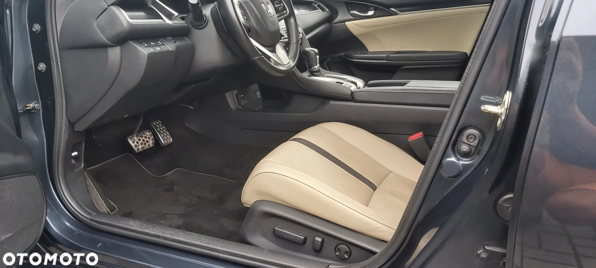 Honda Civic 1.5 T Executive CVT - 9