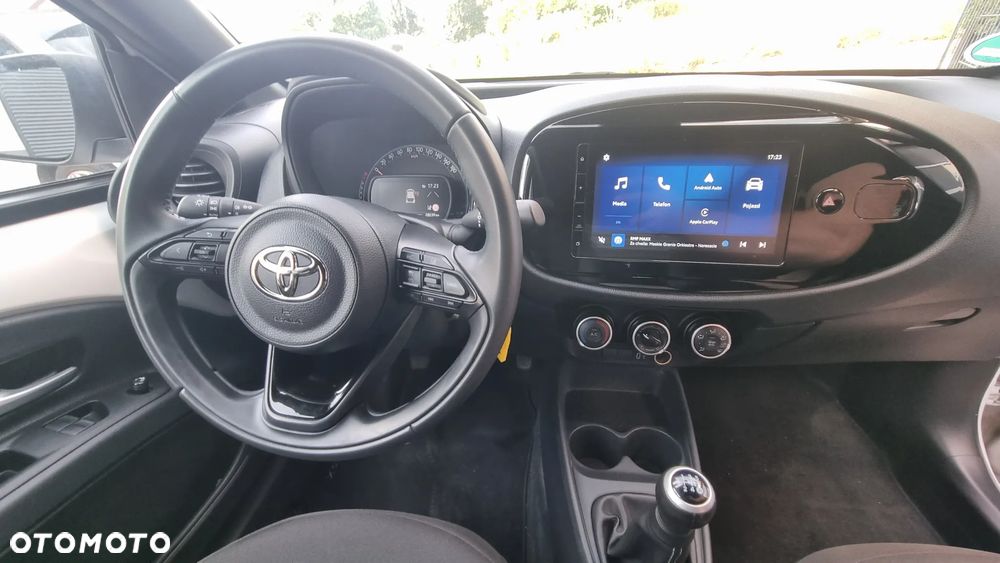 Toyota Aygo X Business Edition - 5
