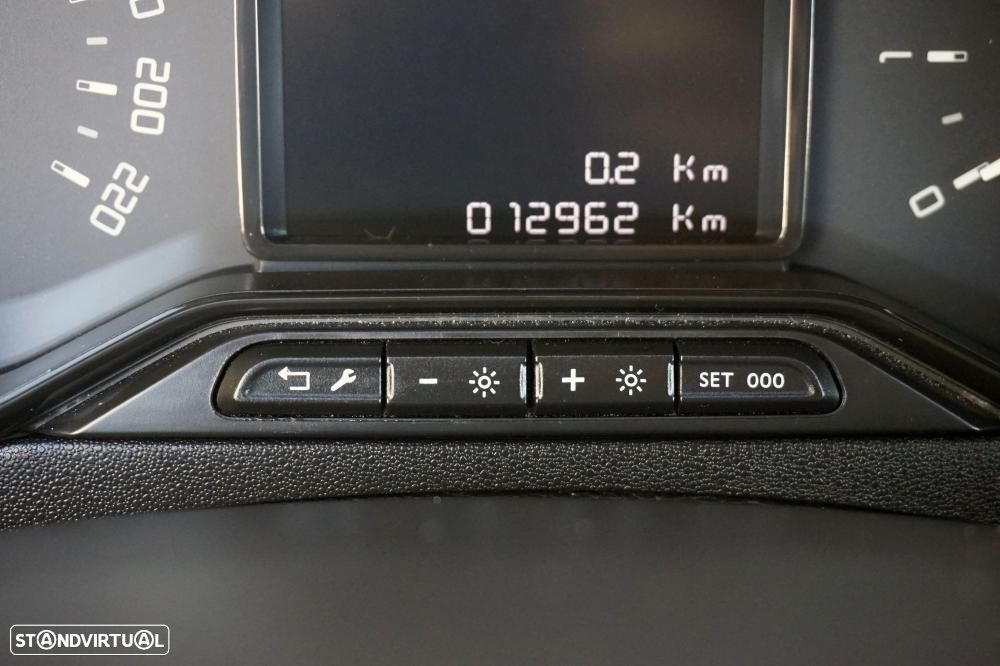Citroën C3 1.2 PureTech Feel - 13