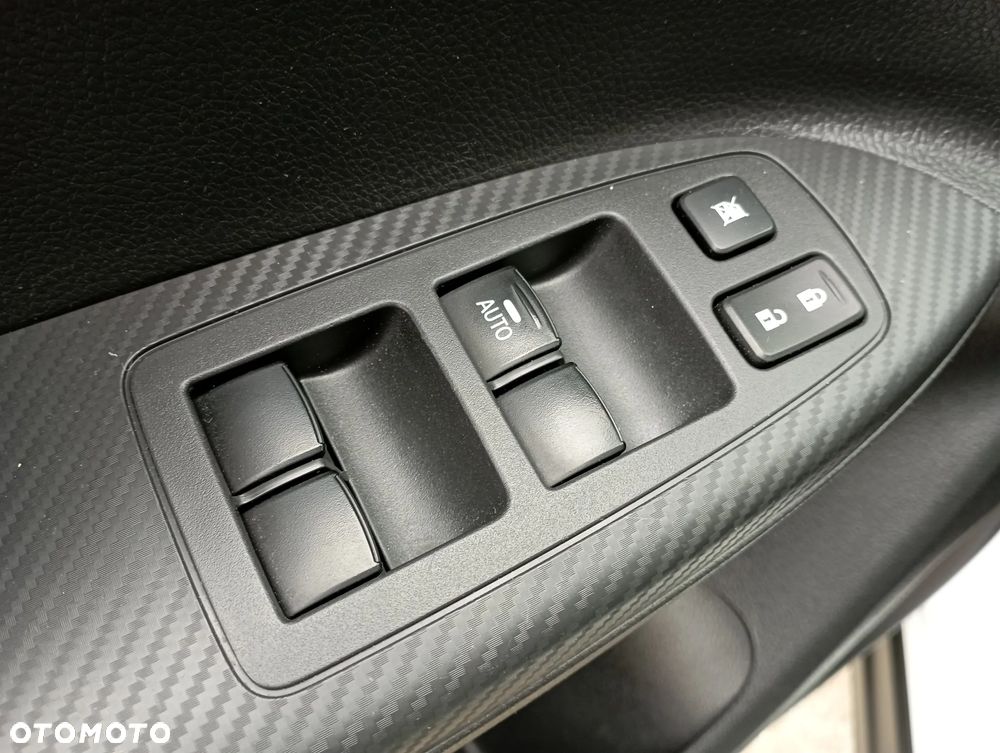Mitsubishi Eclipse Cross - 31