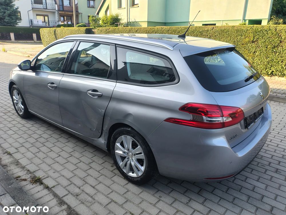 Peugeot 308 - 5