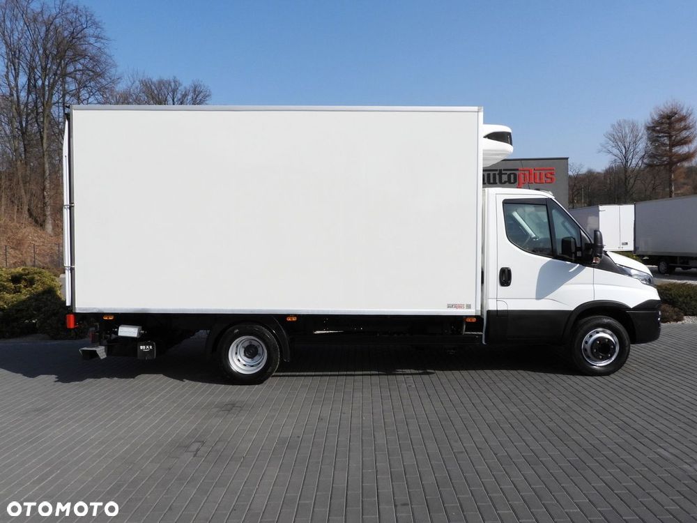 Iveco DAILY CHŁODNIA KONTENER -10*C WINDA 9 PALET ZASILANIE 230V TEMPOMAT PNEUMATYKA AUTOMAT HI-MATIC BLIŹNIACZE KOŁA KLIMATYZACJA  170KM - 8