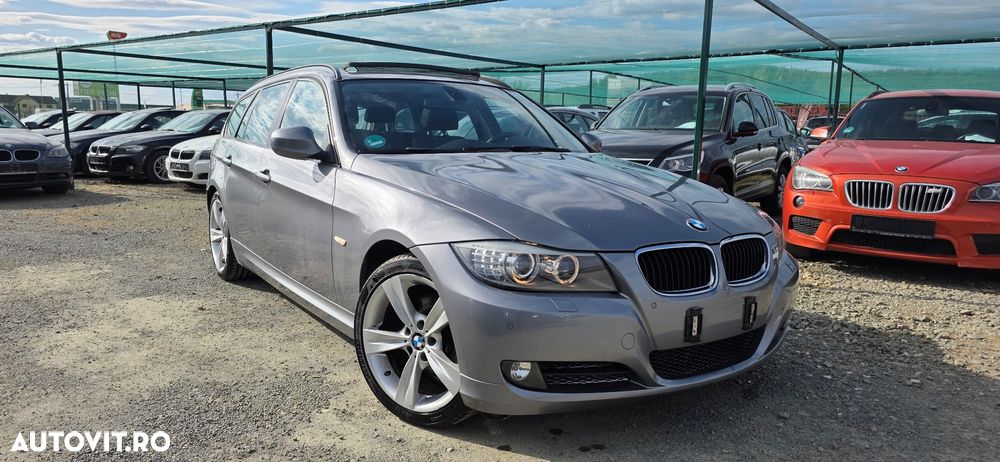 BMW Seria 3 320d DPF Touring Blue Performance - 12