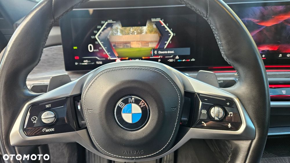BMW Seria 7 - 27
