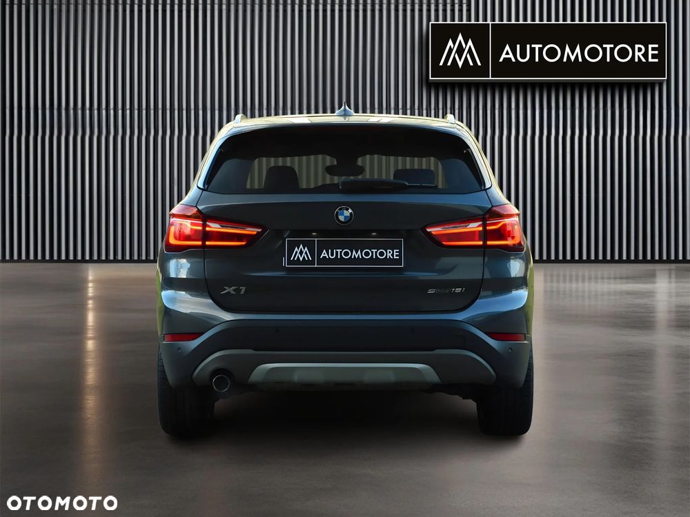 BMW X1 sDrive18i xLine - 7