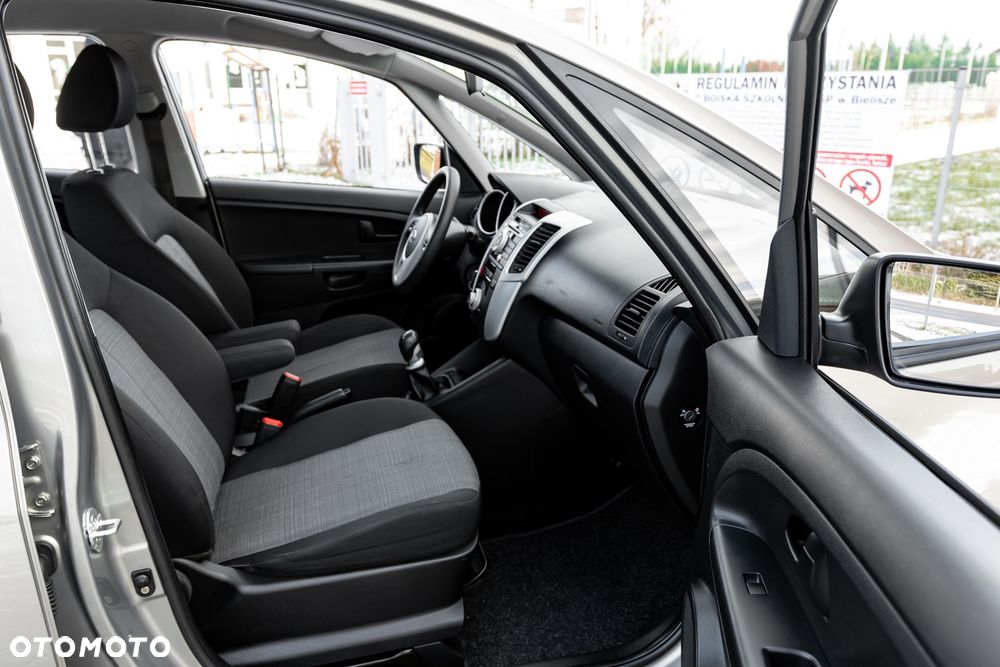 Kia Venga 1.4 CVVT Titanium Collection - 27