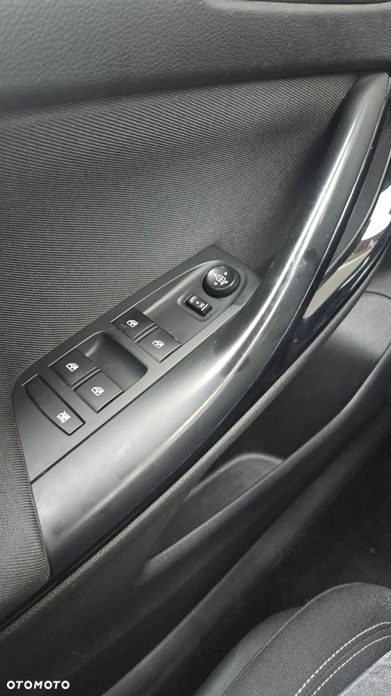 Opel Astra 1.6 CDTI Active - 9