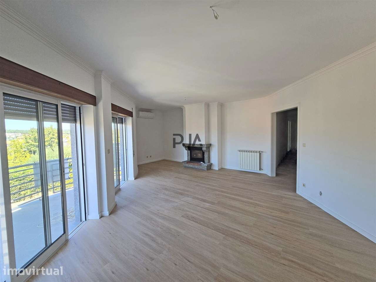 Apartamento T4 Duplex com garagem em Tondela - Grande imagem: 3/7