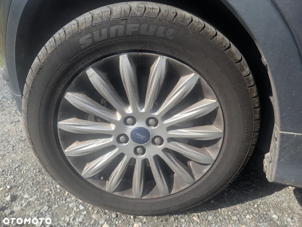 Ford Kuga 2.0 TDCi AWD Titanium - 6