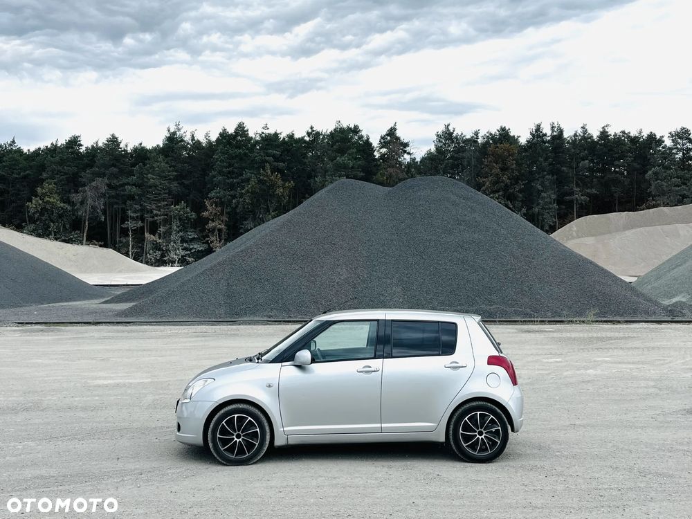 Suzuki Swift - 7
