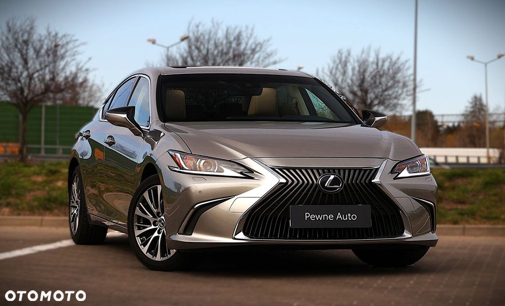 Lexus ES - 13