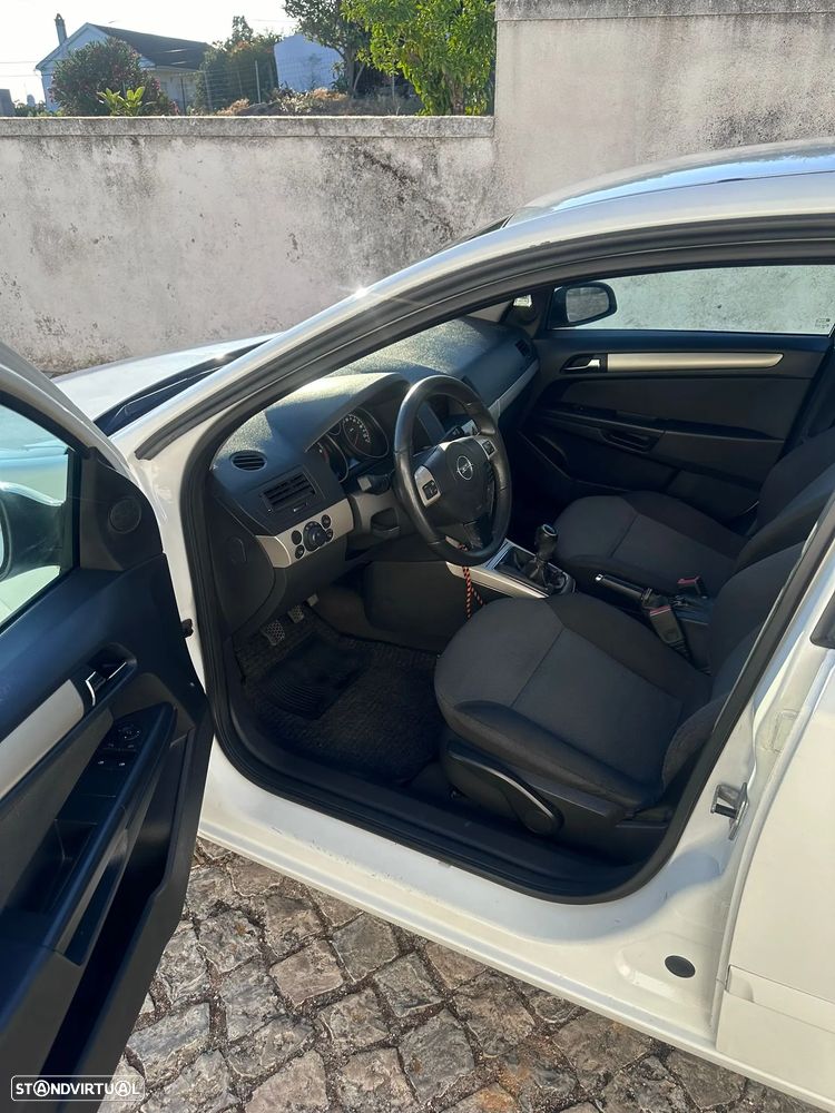 Opel Astra 1.3 CDTI Enjoy - 13
