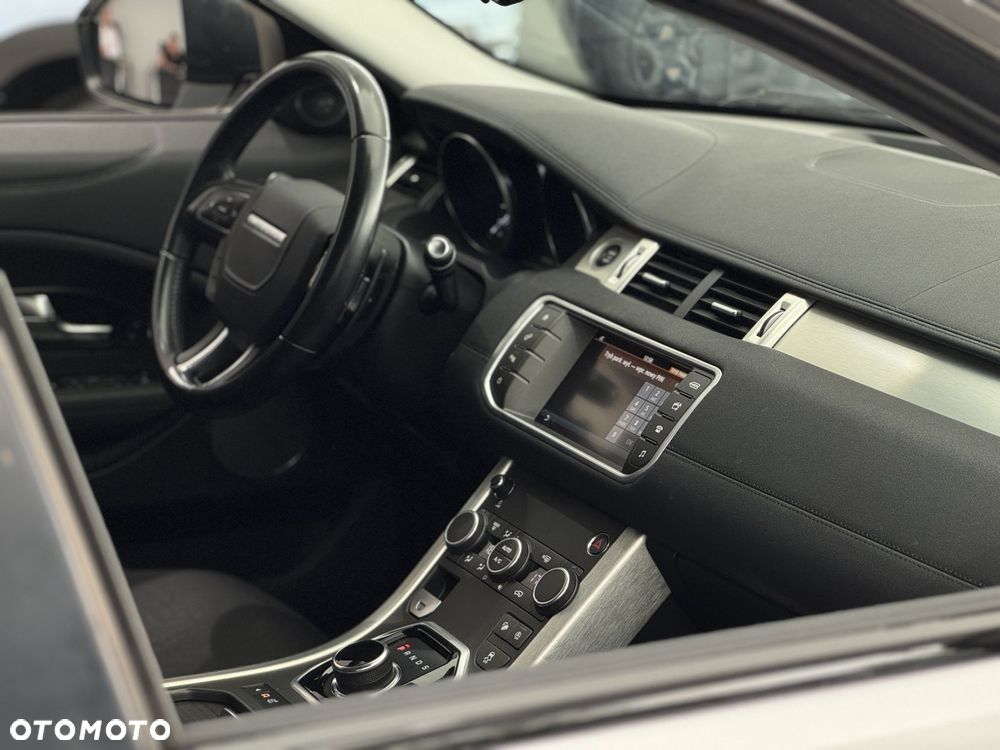Land Rover Range Rover Evoque - 34