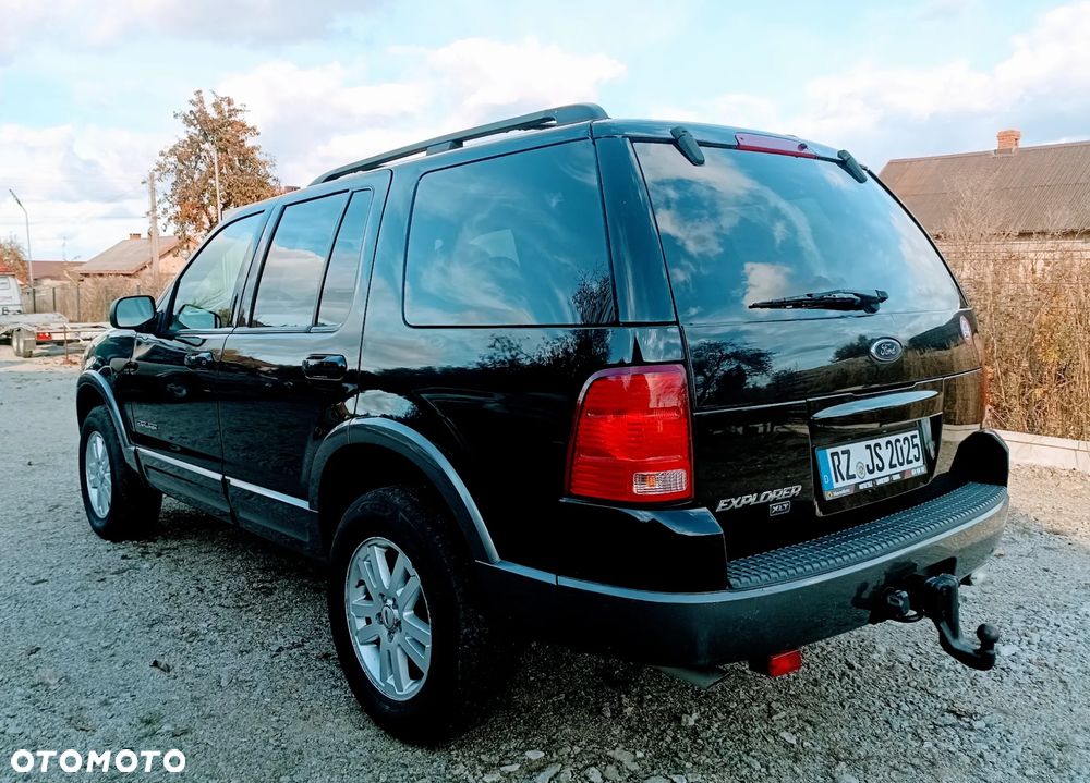 Ford Explorer 4.0 - 9
