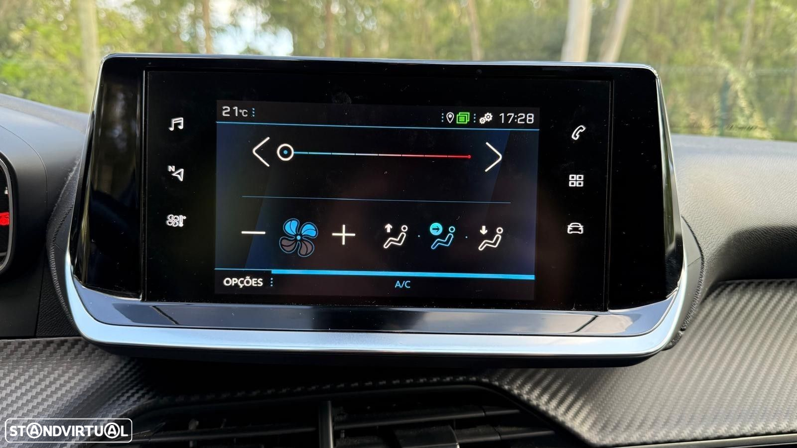 Peugeot 2008 PureTech 100 Active - 36