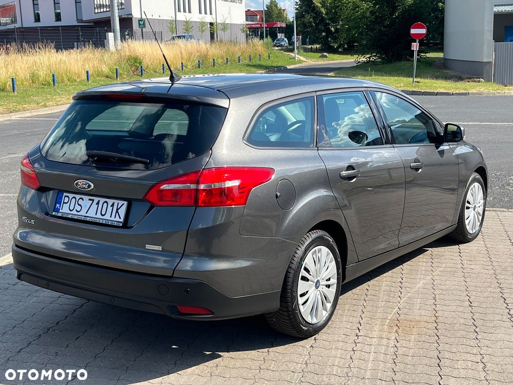 Ford Focus 1.0 EcoBoost Trend Sport - 8