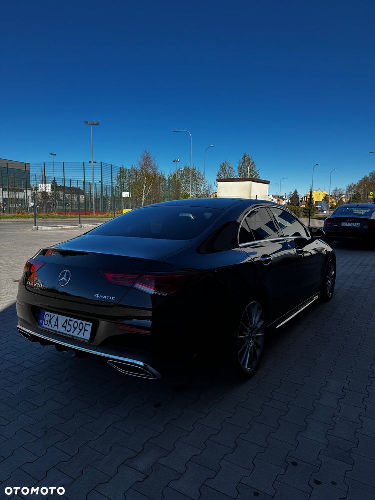 Mercedes-Benz CLA 220 4-Matic AMG Line 7G-DCT - 5