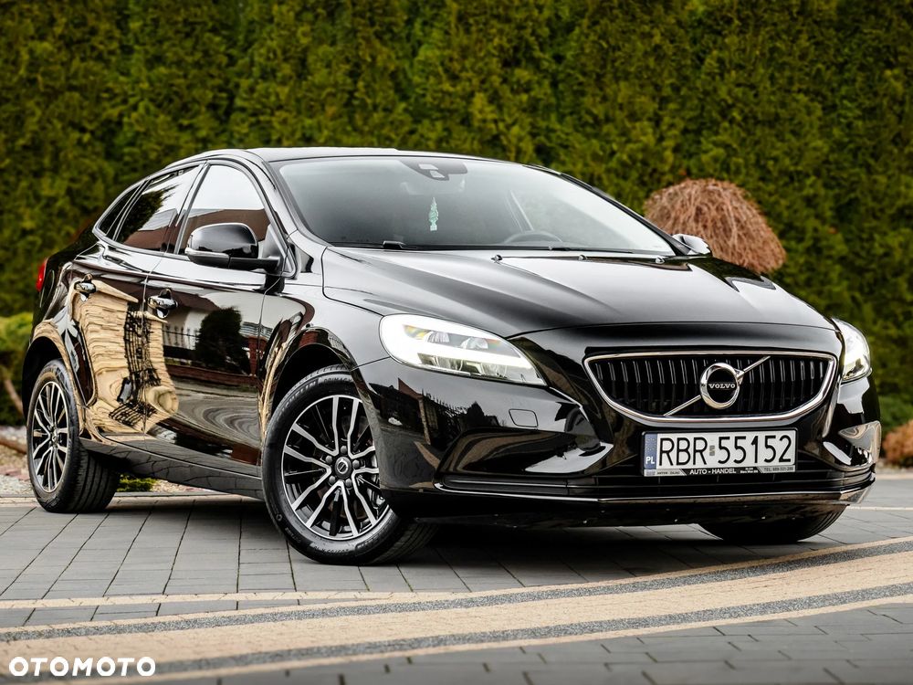 Volvo V40 D2 Drive-E R-Design Momentum - 3