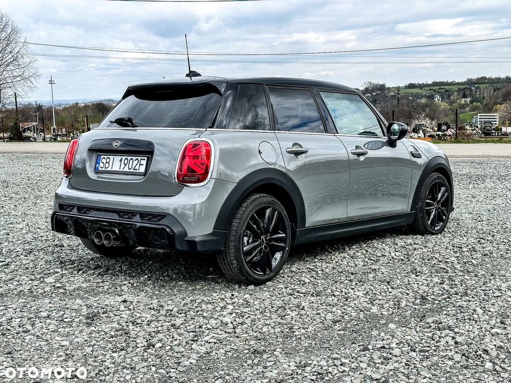 MINI Cooper John Works Trim - 5