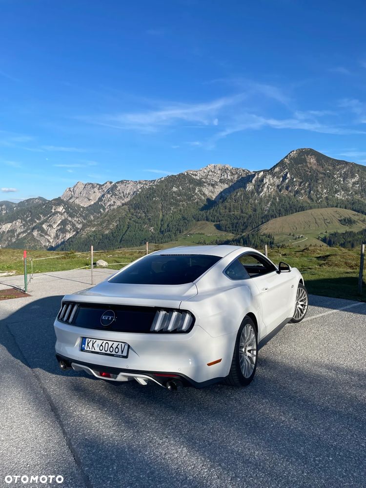 Ford Mustang 5.0 V8 GT - 9