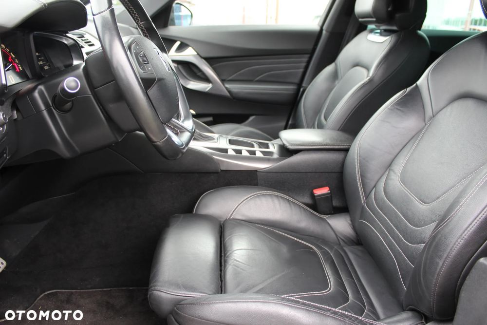 DS Automobiles DS 5 - 13