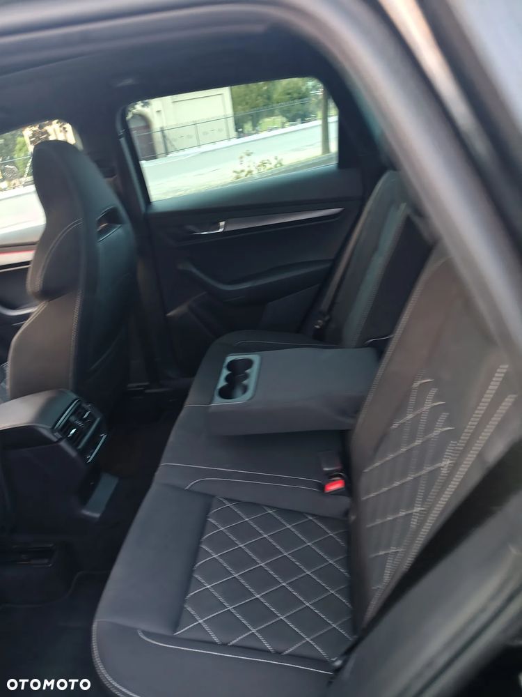 Skoda Karoq 2.0 TDI SCR 4x4 Sportline DSG - 12