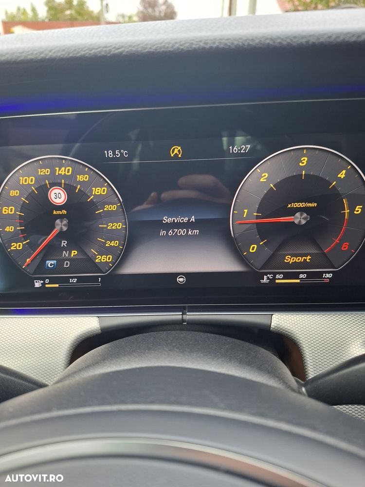 Mercedes-Benz E 220 d 4MATIC Aut. - 30