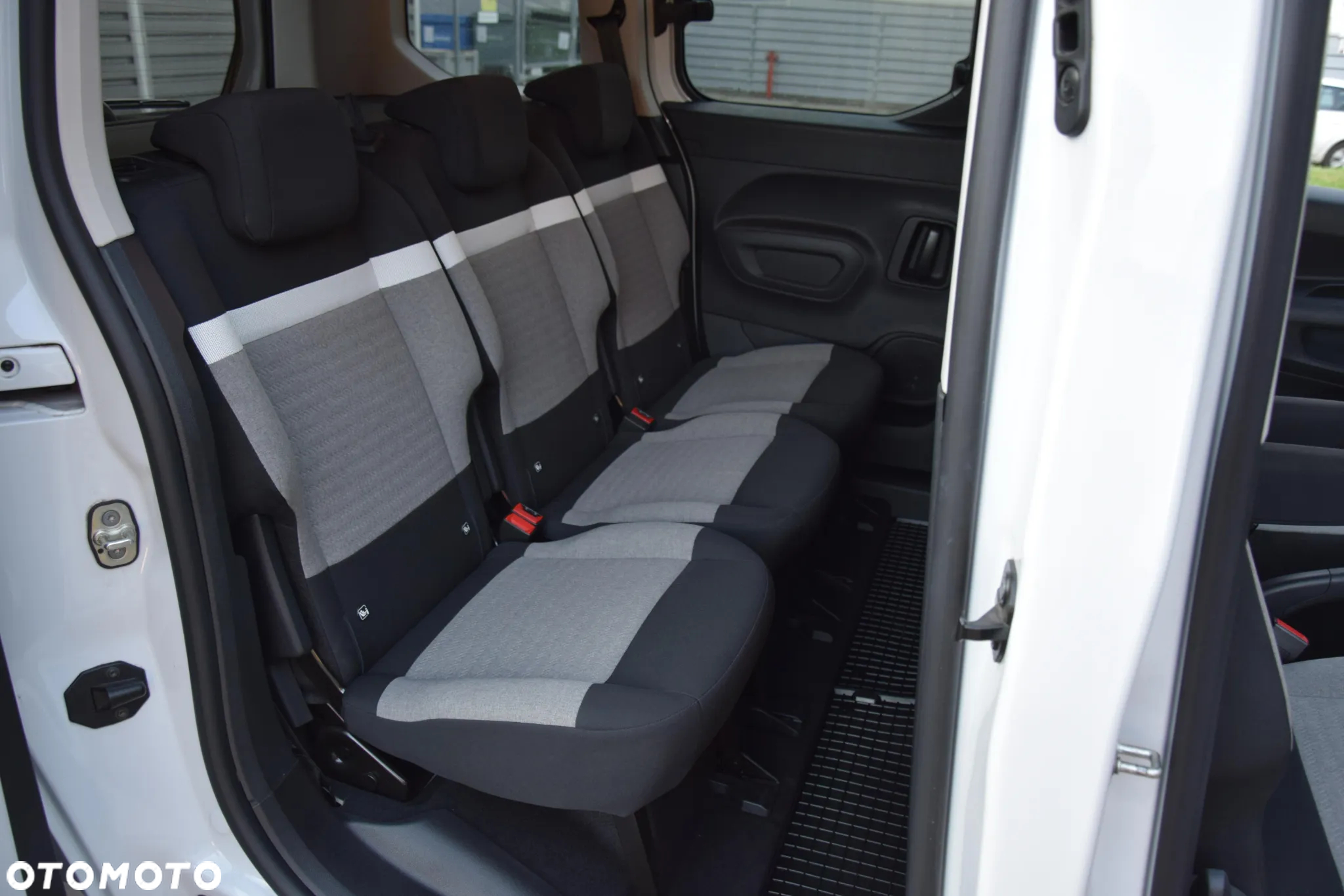 Citroën Berlingo M 1.2 PureTech Live Pack S&S N1 - 15
