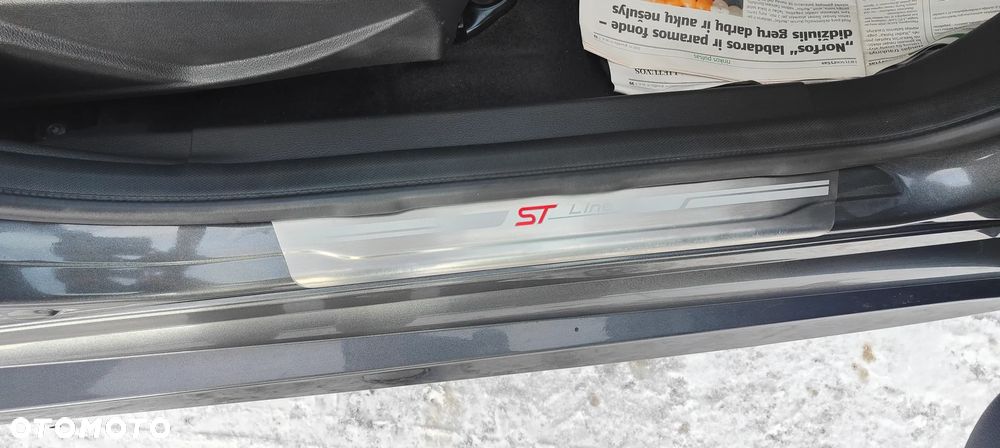 Ford Focus 1.5 EcoBoost Start-Stopp-System ST-LINE - 15