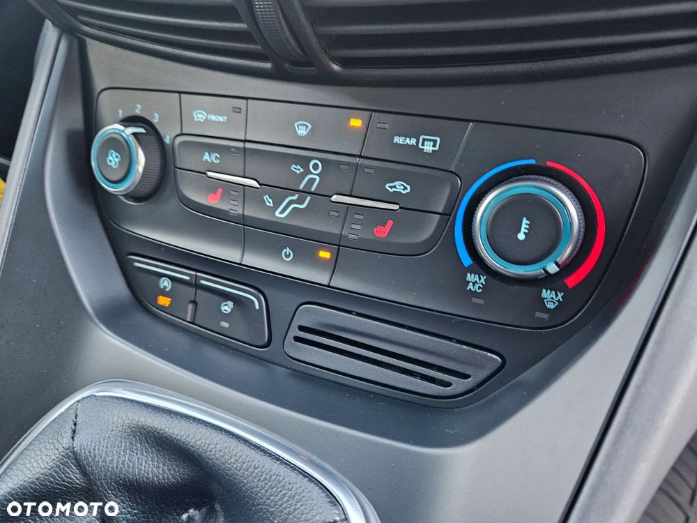 Ford C-MAX 1.5 TDCi Edition - 17