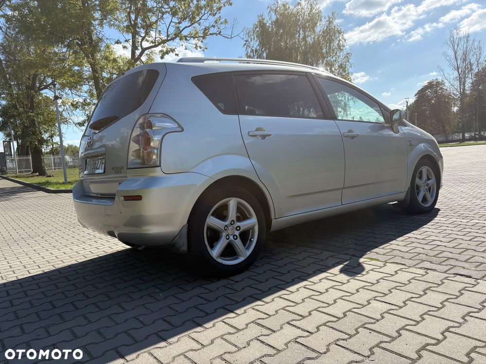 Toyota Corolla Verso - 7